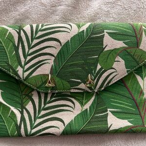 Stella & Dot Botanical Clutch